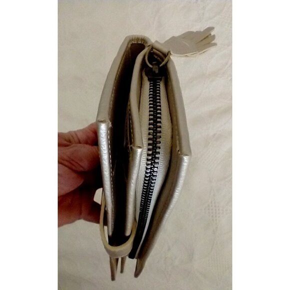 Wallet Bi-Fold Women's VELEZ Leather Organizer Small Clutch Matte Gold - 8x4x1 - Picture 10 of 13